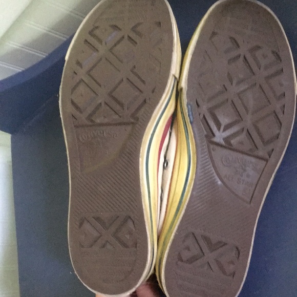 Distressed American flag converse - Picture 5 of 7